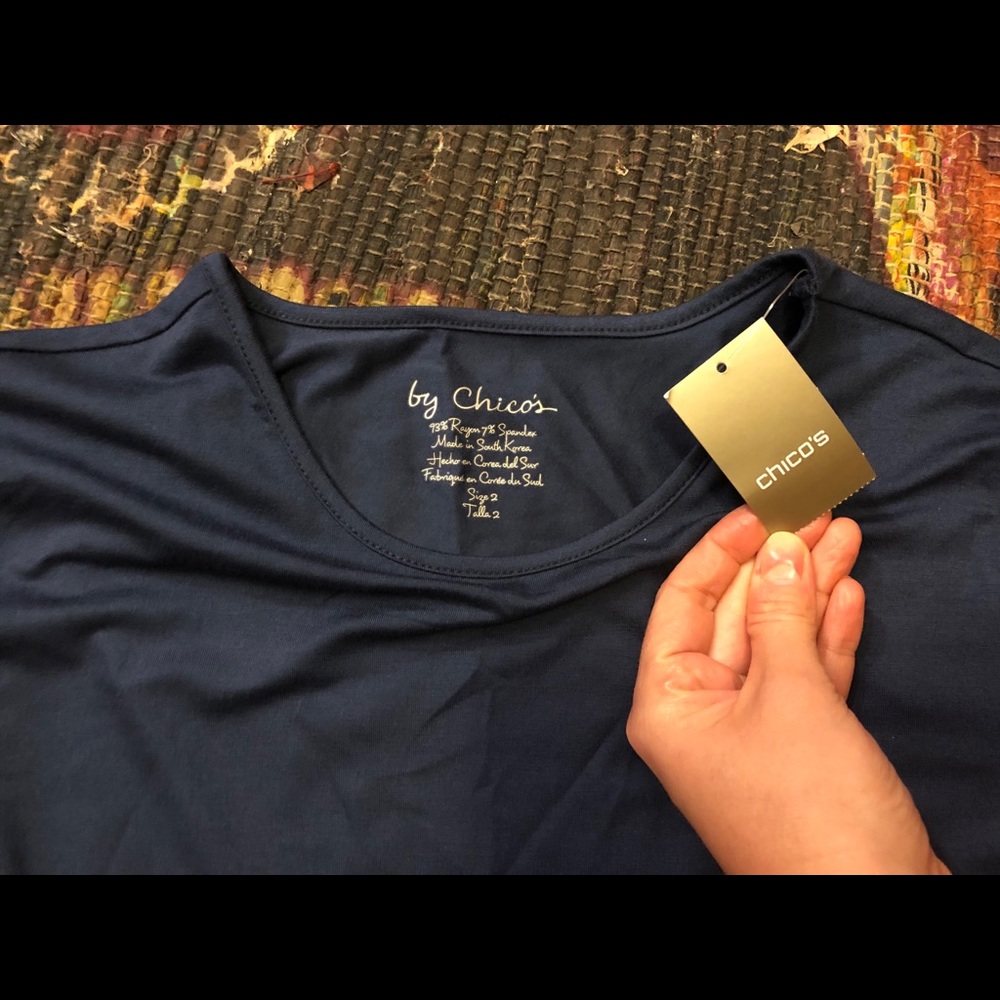 Chico’s large navy top NEW